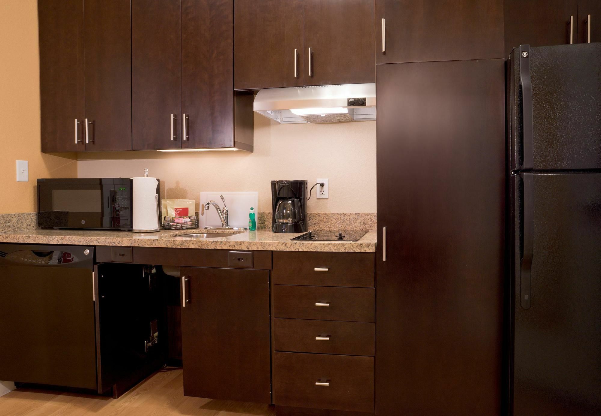 Towneplace Suites By Marriott Dodge City Exteriör bild